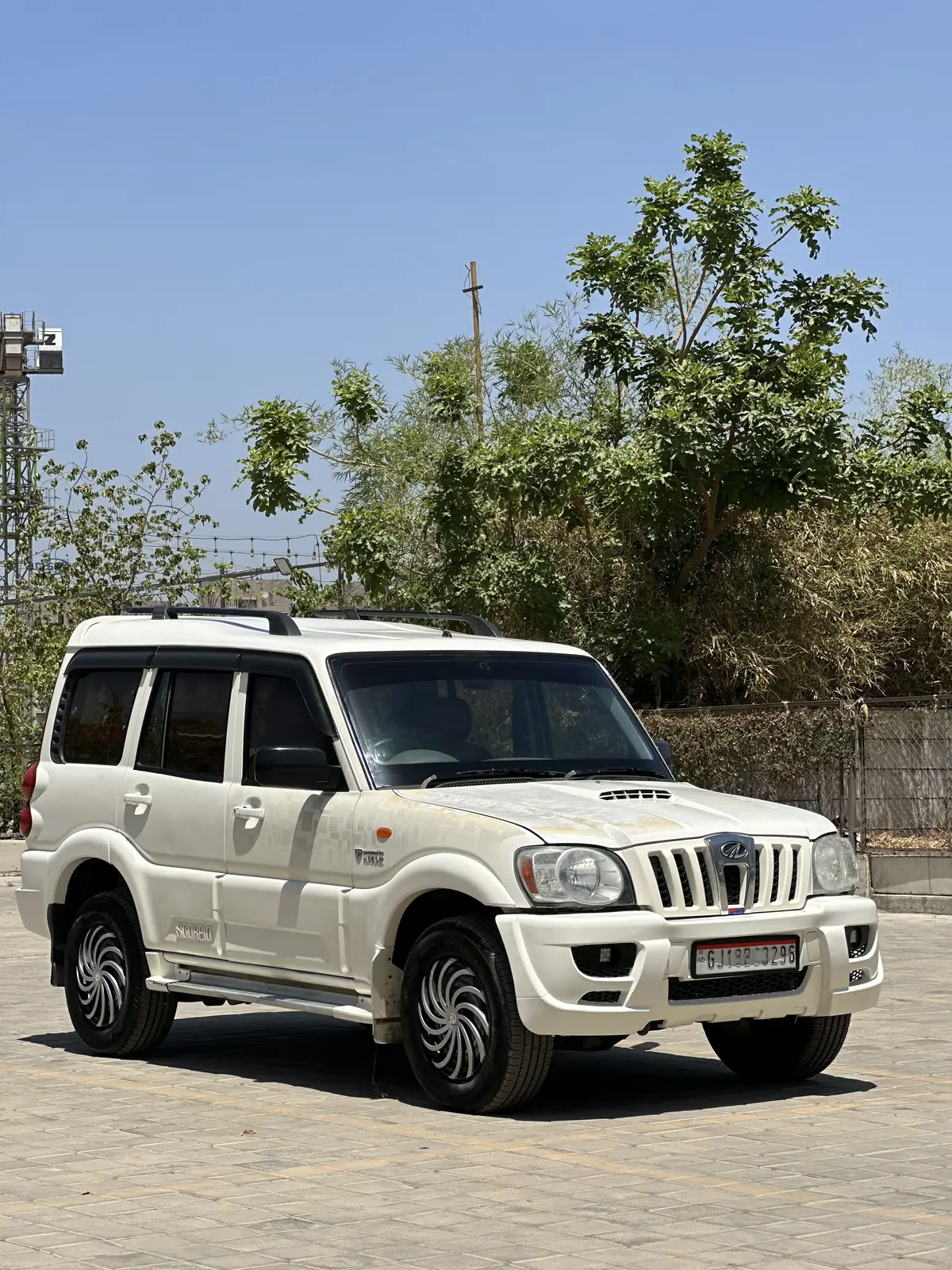 2014 MAHINDRA SCORPIO LX