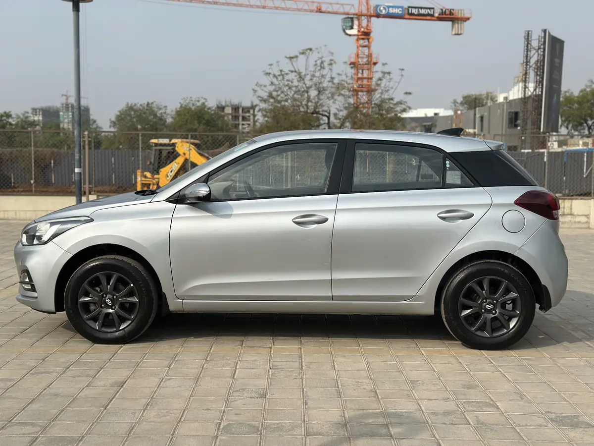 2019 HYUNDAI i20 SPORTS(O)