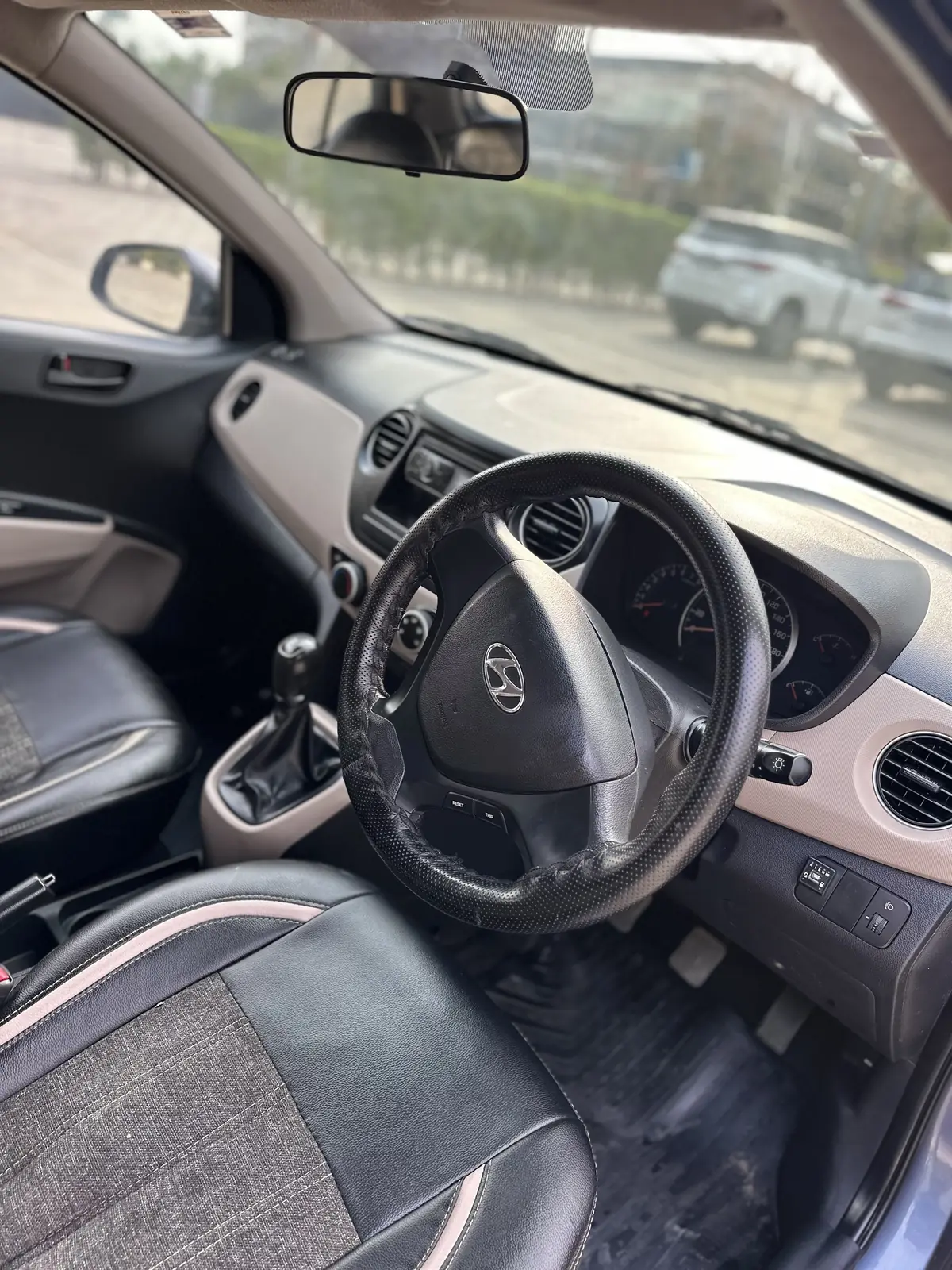 2016(11)HYUNDAI I10 MAGNA CNG 1st FULL