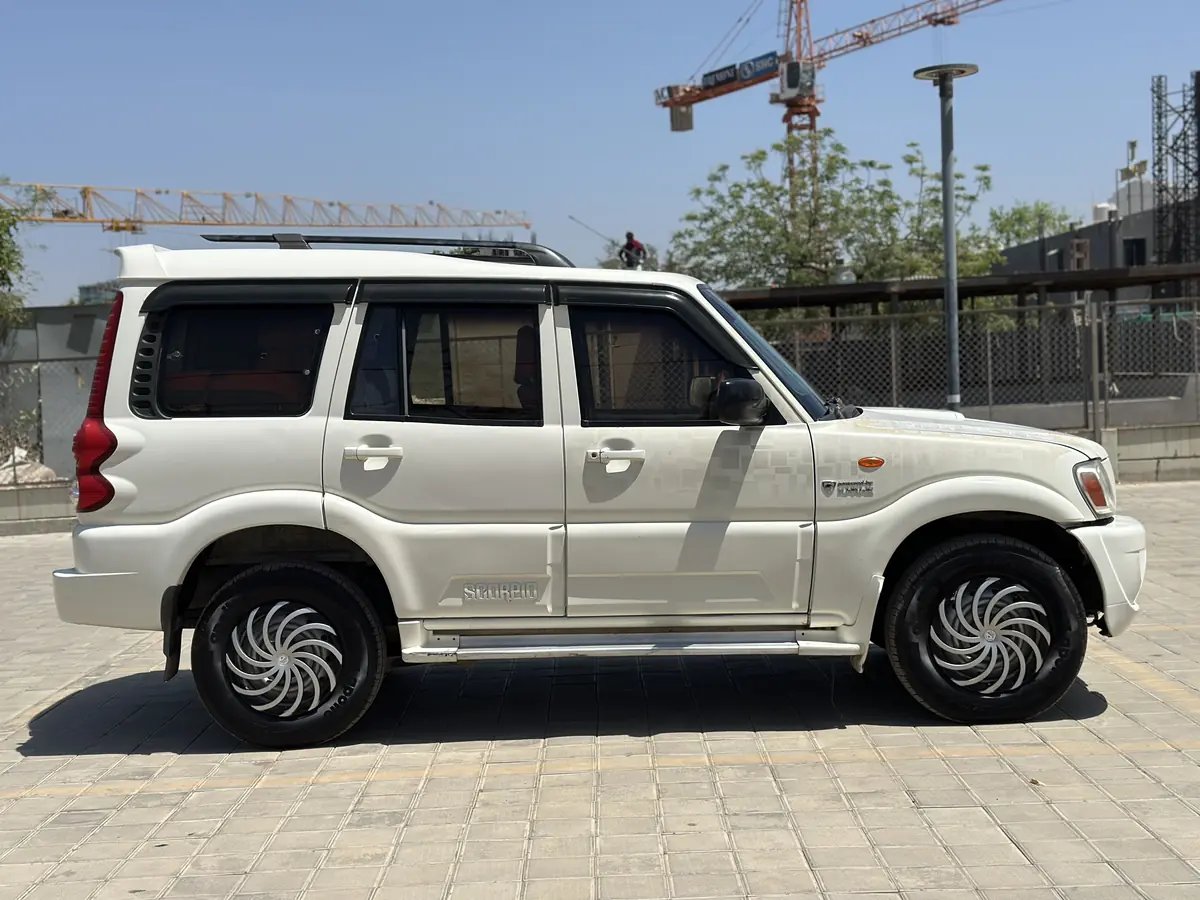 2014 MAHINDRA SCORPIO LX